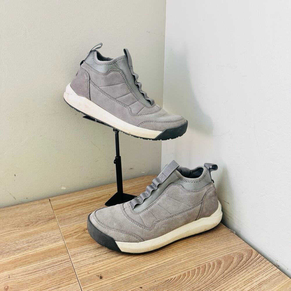 L.L.Bean Women's Vista Mid Pull-On shoes Gray Size 7.5